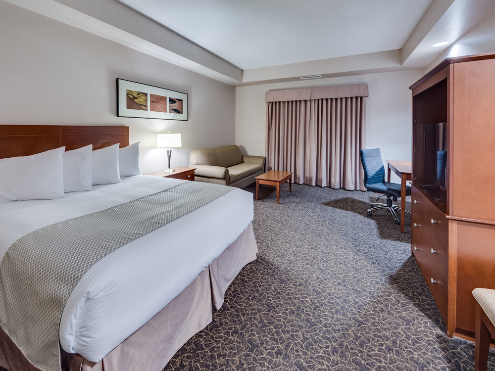 Heritage Inn & Suites - Brooks Buitenkant foto